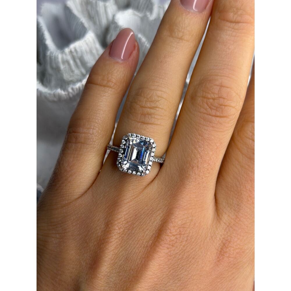 Swarovski 925 Sterling Silver Ring Size 6